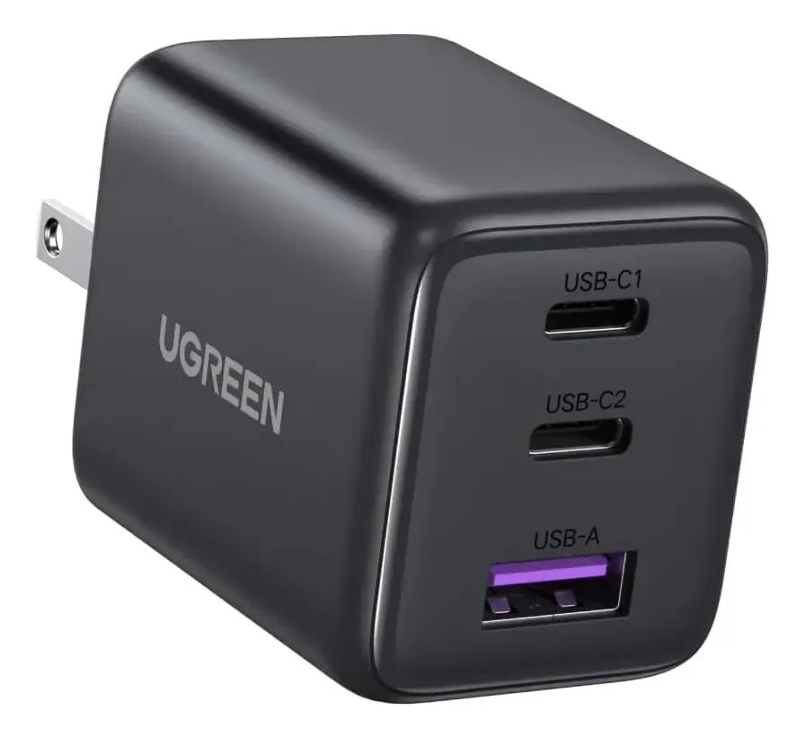 CARGADOR RÁPIDO UGREEN GAN 30W 3 PUERTOS 2 USB-C 1 USB-A